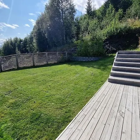 Hus I Med Panoramautsikt Naer Granasen Skistadion Vm2025 度假居